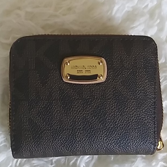 Michael Kors Handbags - Michael Kors wallet.